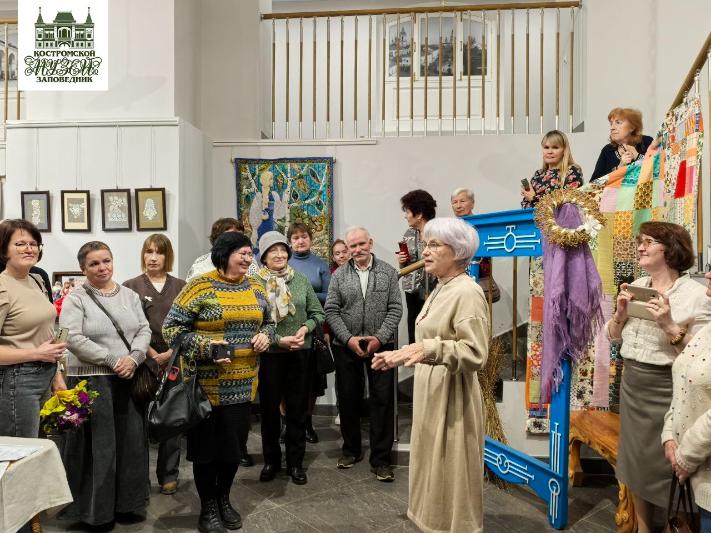 В Костромском музее-заповеднике открылась выставка о символе нашего края В Костромском музее-заповеднике открылась выставка о символе нашего края