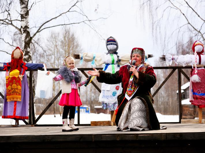Костромской музей-заповедник проведёт конкурс масленичных кукол 
